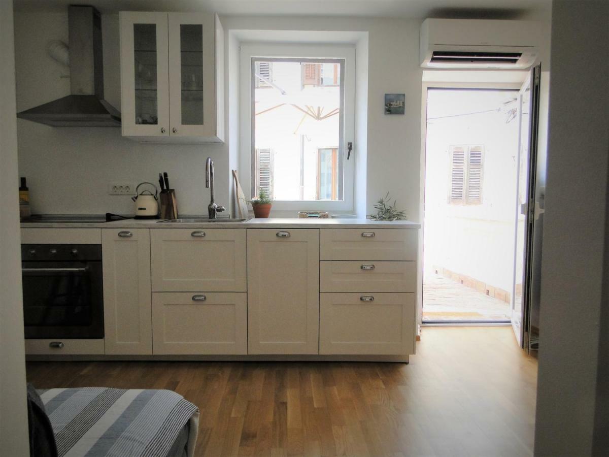 Apartma Na Terasi Izola Zewnętrze zdjęcie